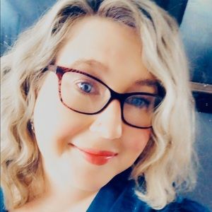 Meet your Posher, Jen